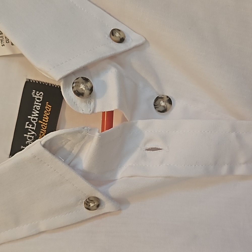 Shirt - Picture 3 of 7